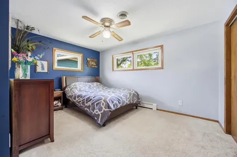543 4th Avenue W West Fargo ND 58078