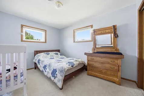 543 4th Avenue W West Fargo ND 58078