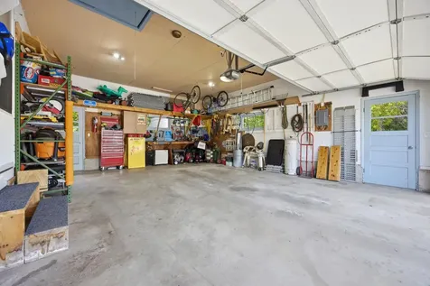 543 4th Avenue W West Fargo ND 58078