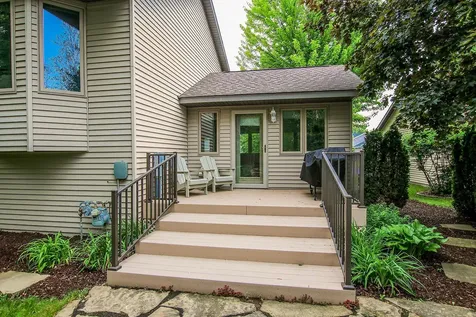 1613 Louden Avenue N Glencoe MN 55336