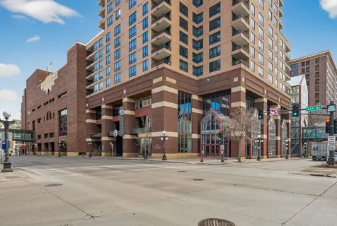 168 6th Street E Saint Paul MN 55101