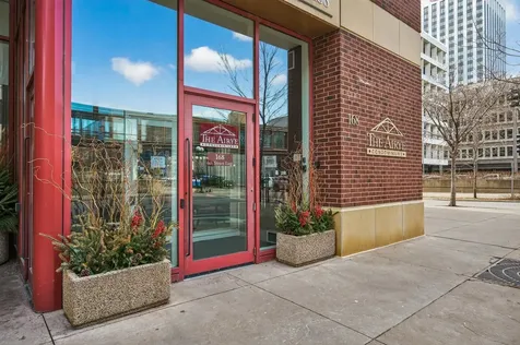 168 6th Street E Saint Paul MN 55101