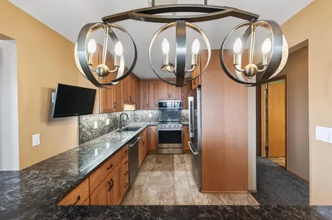 168 6th Street E Saint Paul MN 55101