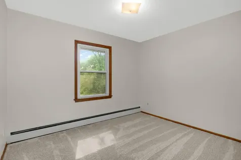 8473 Meadow Lake Road N New Hope MN 55428