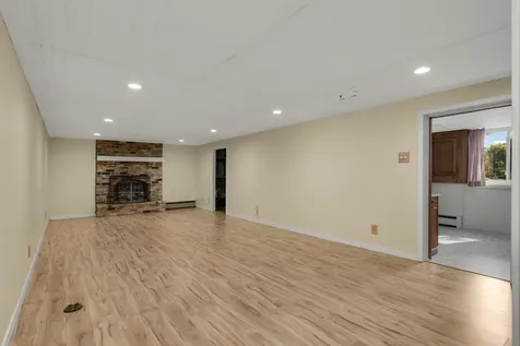 8473 Meadow Lake Road N New Hope MN 55428