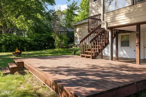 8473 Meadow Lake Road N New Hope MN 55428