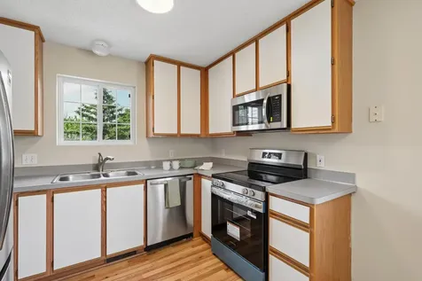 9062 Terra Verde Trail Eden Prairie MN 55347