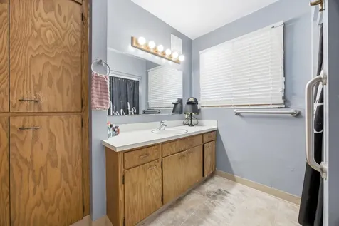 1304 26th Avenue S Moorhead MN 56560