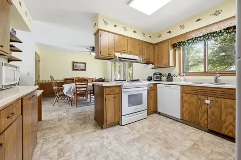 1304 26th Avenue S Moorhead MN 56560