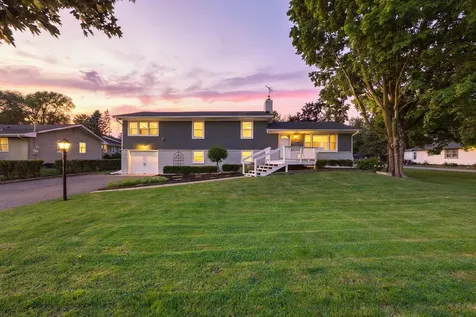 2857 Vanderbie Road Little Canada MN 55117