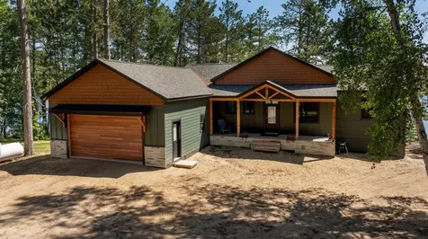 1090 Rainy Lake Drive NW Backus MN 56435