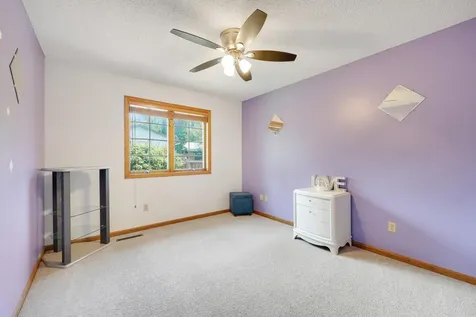 950 Birch View Court Saint Paul MN 55119