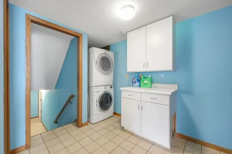 950 Birch View Court Saint Paul MN 55119