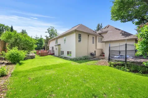 950 Birch View Court Saint Paul MN 55119