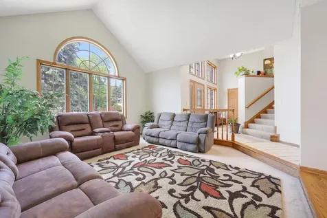 950 Birch View Court Saint Paul MN 55119