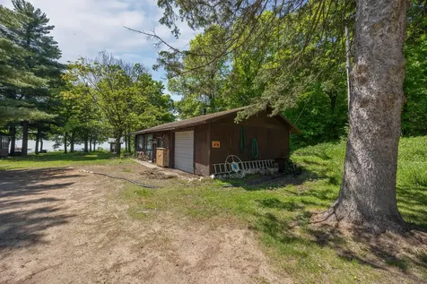 8612 Cabin Camp Drive NE Remer MN 56672