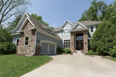 7617 Brooklyn Park Drive Brooklyn Park MN 55444