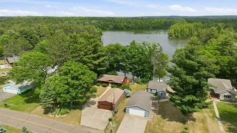 1123A 22 1/2 Street Chetek WI 54728