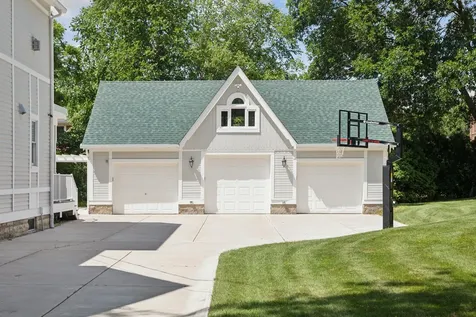 206 5th Street S Stillwater MN 55082