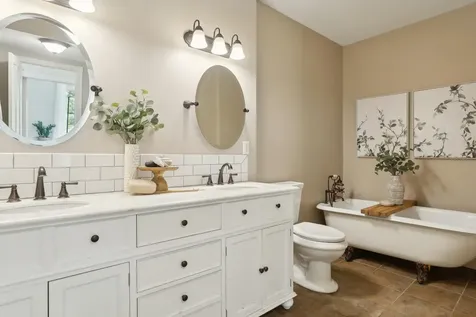 206 5th Street S Stillwater MN 55082