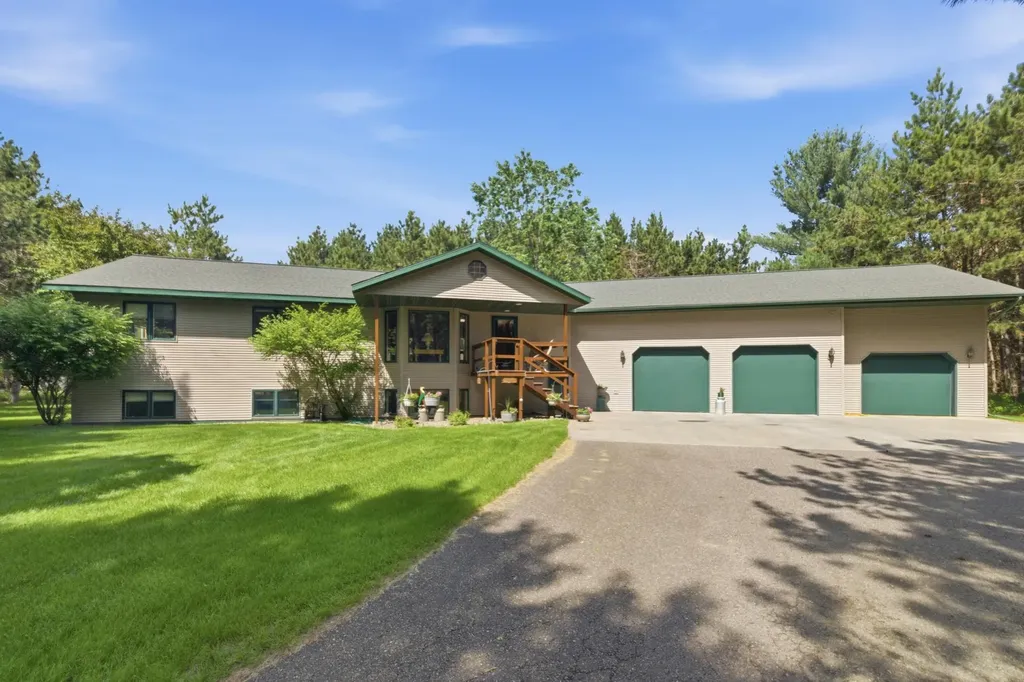 1552 Harrison Drive SW Brainerd MN 56401