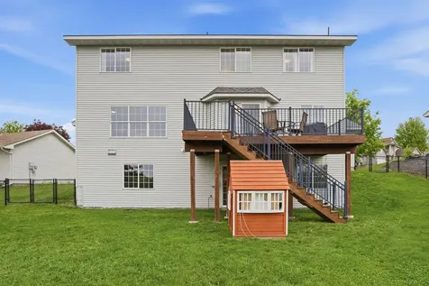 1961 Sierra Parkway Waconia MN 55387