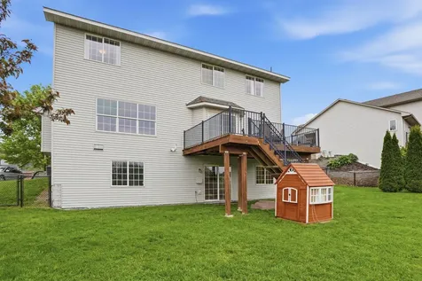 1961 Sierra Parkway Waconia MN 55387
