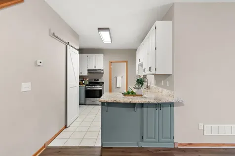 2008 Parkway Avenue Shakopee MN 55379