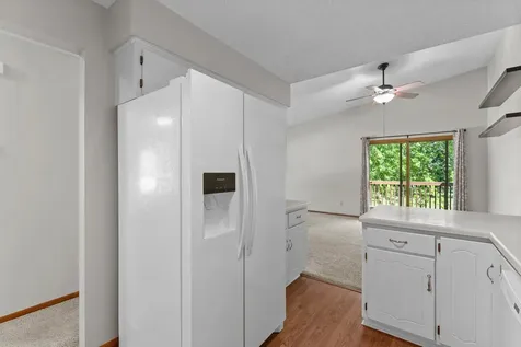 1264 Deercliff Lane Eagan MN 55123