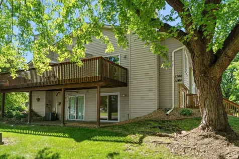 1264 Deercliff Lane Eagan MN 55123