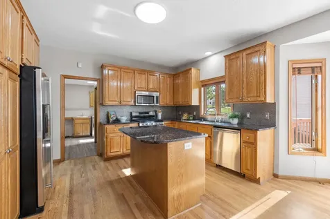 4290 Cottonwood Lane N Plymouth MN 55441