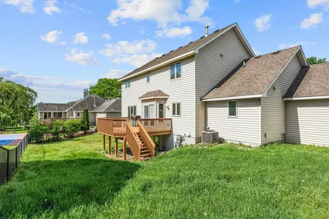 4290 Cottonwood Lane N Plymouth MN 55441