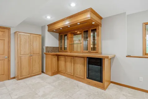 4290 Cottonwood Lane N Plymouth MN 55441