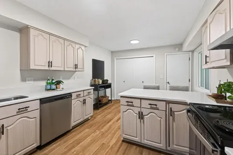 12405 Birnamwood Court Burnsville MN 55337