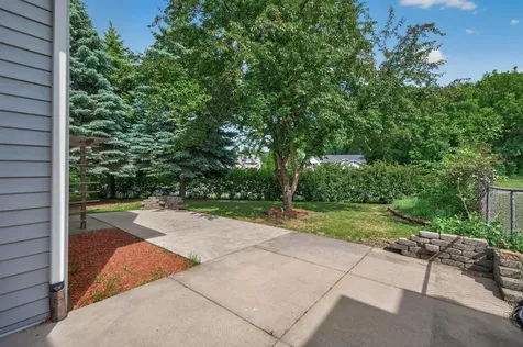 12405 Birnamwood Court Burnsville MN 55337