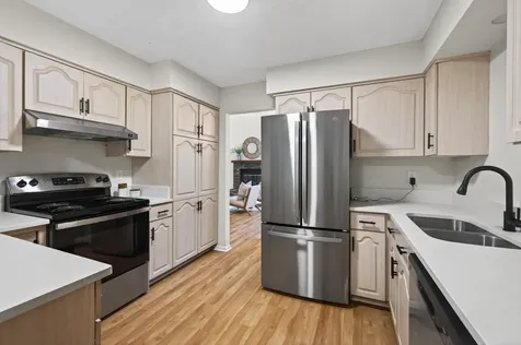 12405 Birnamwood Court Burnsville MN 55337