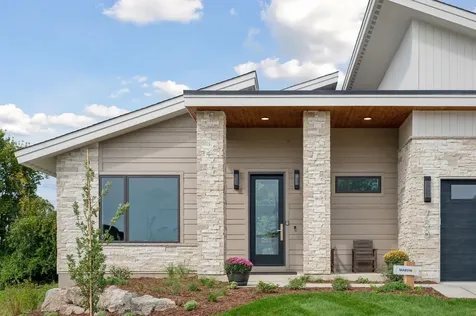 3767 Brookside Drive Chaska MN 55318