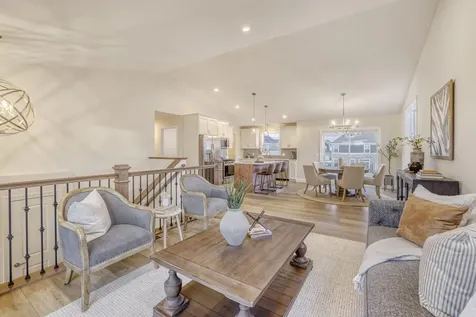 2885 Trinity Drive Shakopee MN 55379