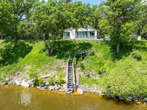 15815 Sandy Beach Road SE Mentor MN 56736