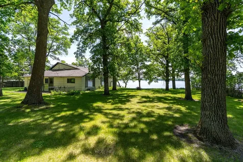 15815 Sandy Beach Road SE Mentor MN 56736