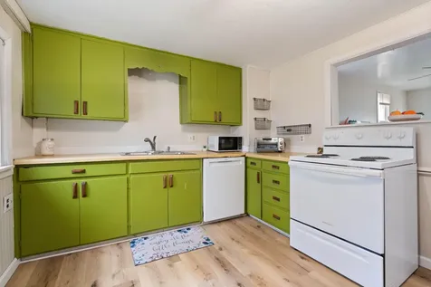 2436 Oakes Avenue Superior WI 54880