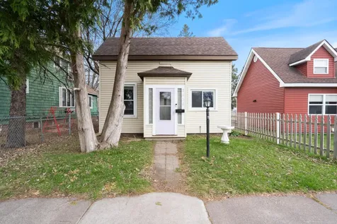 2436 Oakes Avenue Superior WI 54880