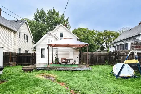 792 Cook Avenue E Saint Paul MN 55106