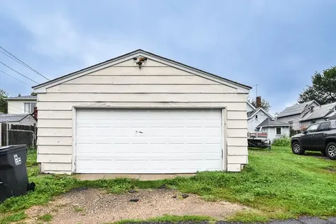 792 Cook Avenue E Saint Paul MN 55106