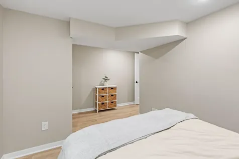 8140 Xerxes Avenue S Bloomington MN 55431