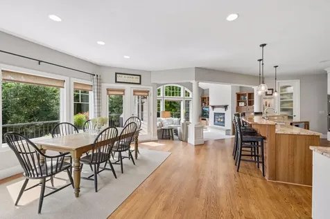 2932 Fairway Drive Chaska MN 55318