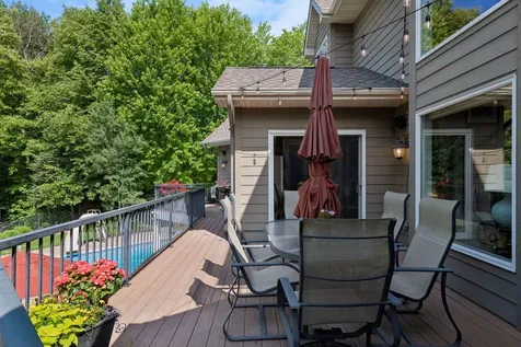 2932 Fairway Drive Chaska MN 55318