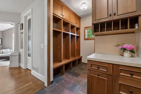 2932 Fairway Drive Chaska MN 55318