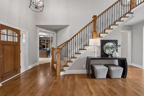 2932 Fairway Drive Chaska MN 55318