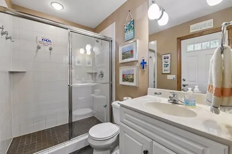 2932 Fairway Drive Chaska MN 55318